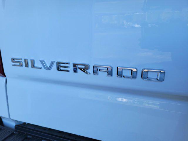 new 2025 Chevrolet Silverado 1500 car, priced at $38,920