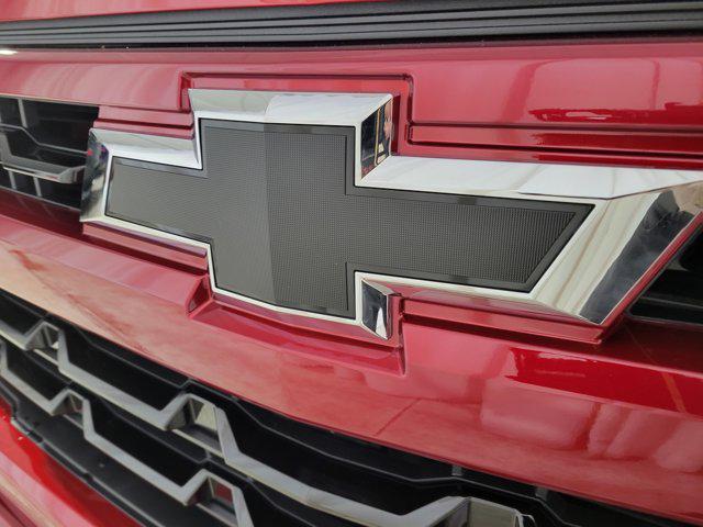 new 2025 Chevrolet Silverado 1500 car, priced at $52,105