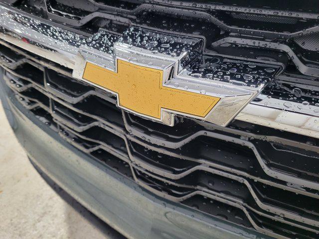 new 2025 Chevrolet Trax car, priced at $23,283