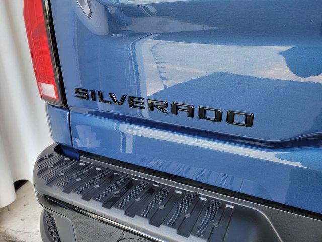 new 2025 Chevrolet Silverado 2500 car, priced at $75,956