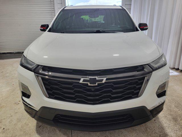 used 2023 Chevrolet Traverse car, priced at $35,084