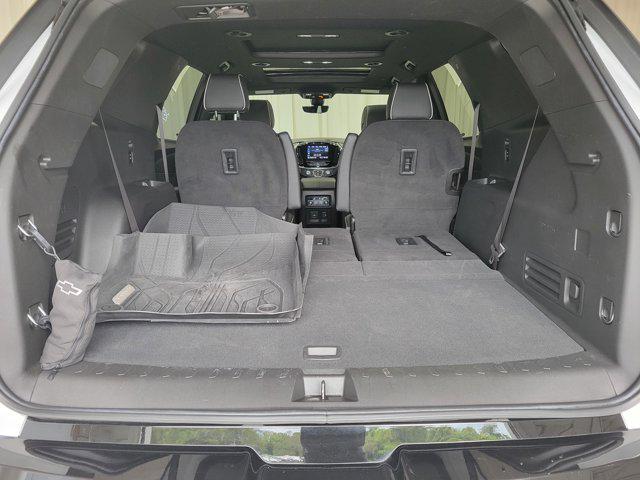 used 2023 Chevrolet Traverse car, priced at $35,084