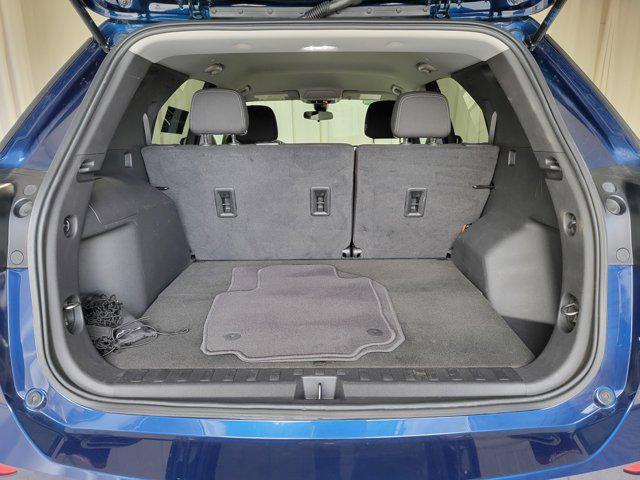 used 2022 Chevrolet Equinox car, priced at $18,900