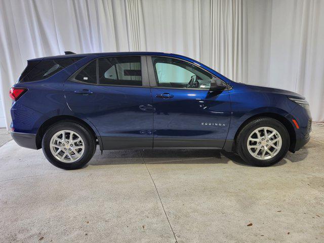used 2022 Chevrolet Equinox car, priced at $18,900