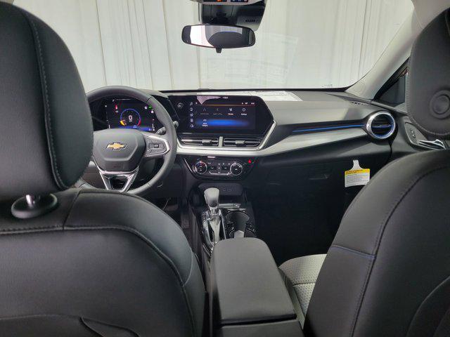 new 2025 Chevrolet Trax car, priced at $25,179