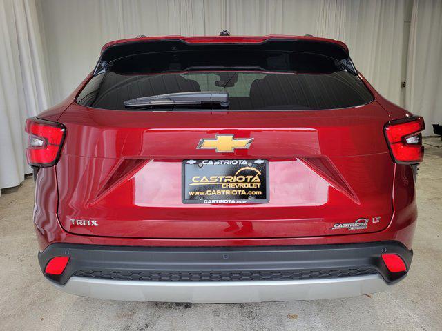 new 2025 Chevrolet Trax car, priced at $25,179