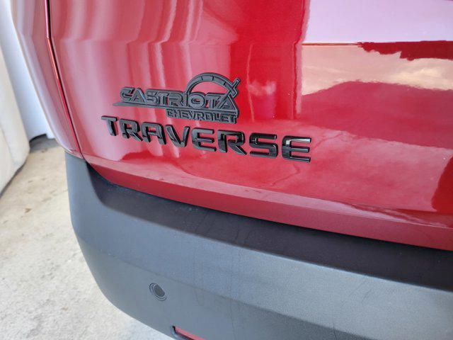 used 2021 Chevrolet Traverse car, priced at $30,176