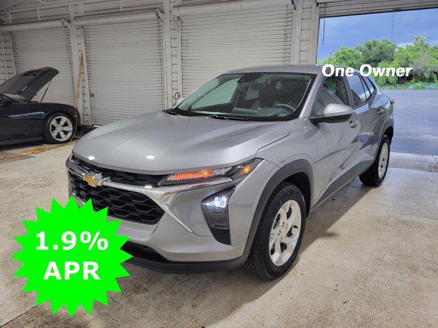 used 2024 Chevrolet Trax car, priced at $19,422