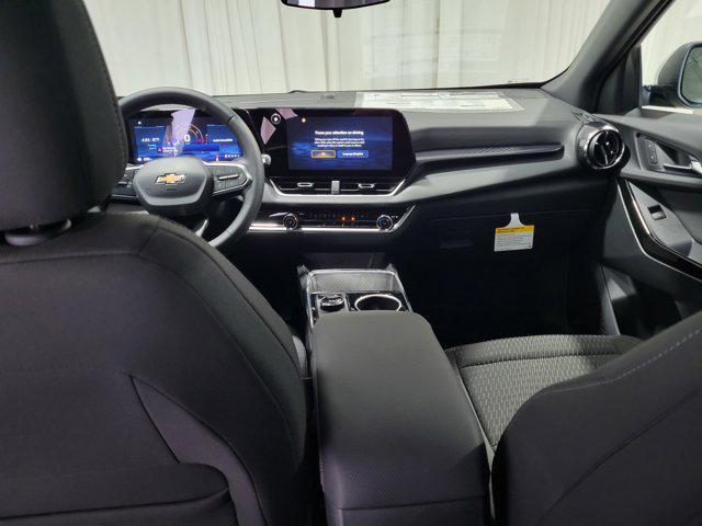 new 2026 Chevrolet Equinox car, priced at $30,689
