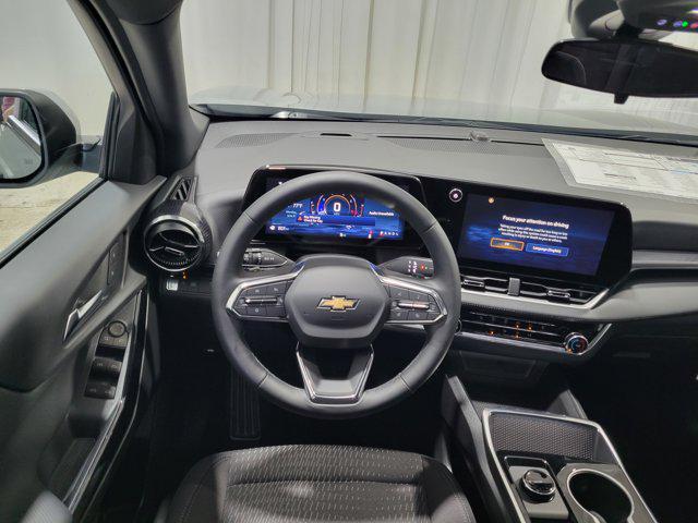 new 2026 Chevrolet Equinox car, priced at $30,889