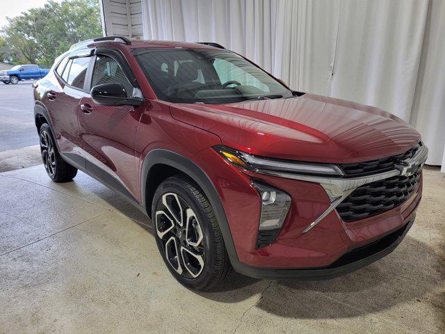 used 2025 Chevrolet Trax car, priced at $24,212