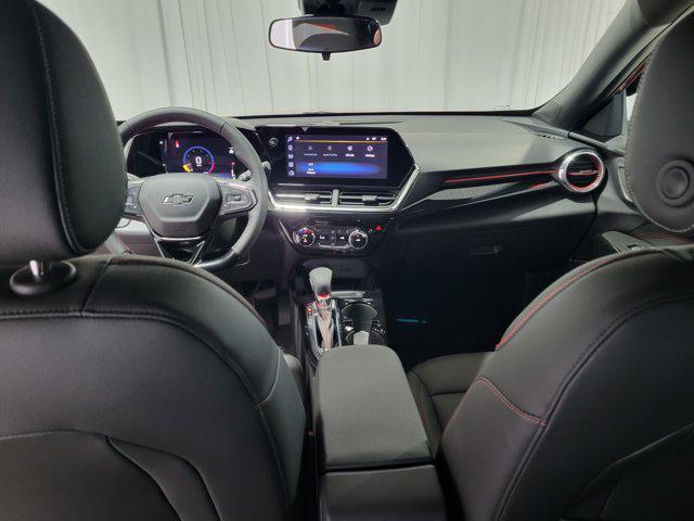 used 2025 Chevrolet Trax car, priced at $24,212