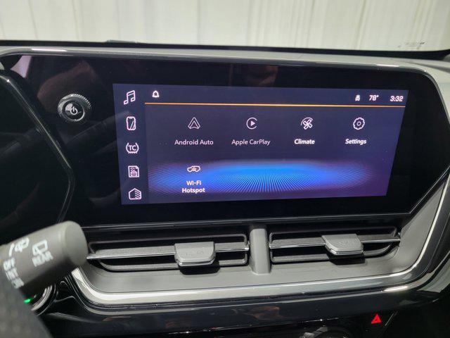 used 2025 Chevrolet Trax car, priced at $24,212