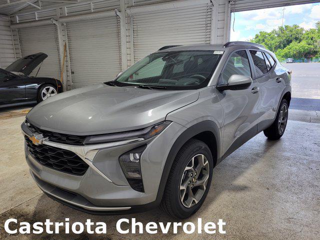 new 2025 Chevrolet Trax car, priced at $23,789