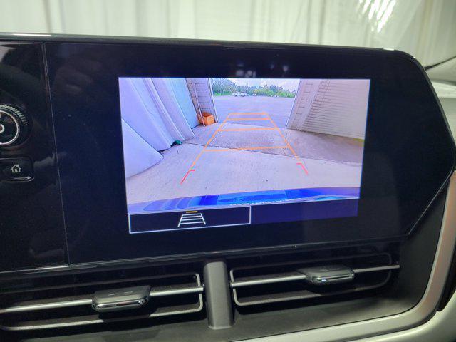 used 2024 Chevrolet Trax car, priced at $19,995