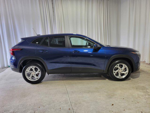 used 2024 Chevrolet Trax car, priced at $19,995