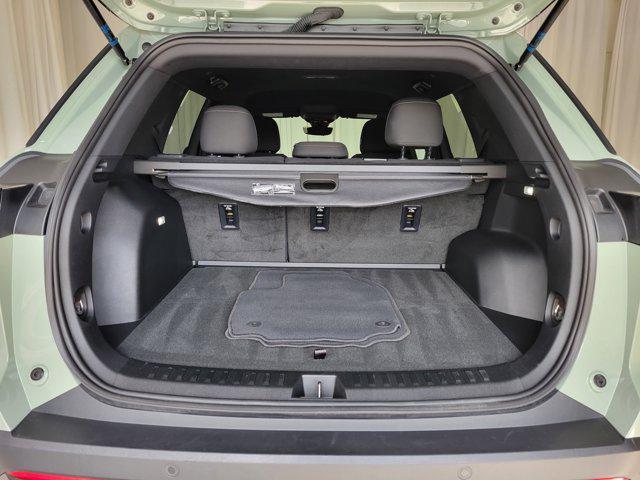 used 2025 Chevrolet Equinox car, priced at $25,995