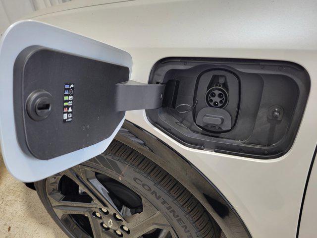 new 2025 Chevrolet Equinox EV car, priced at $39,658