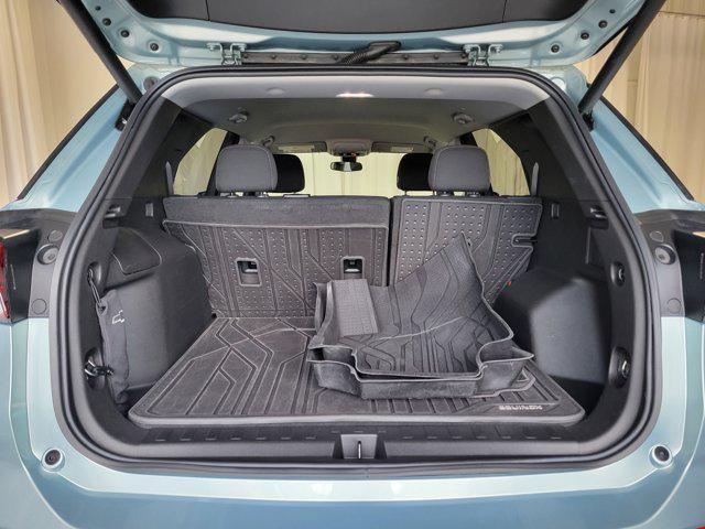 used 2022 Chevrolet Equinox car, priced at $22,455