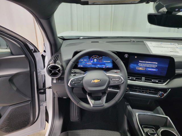 new 2026 Chevrolet Equinox car, priced at $33,193