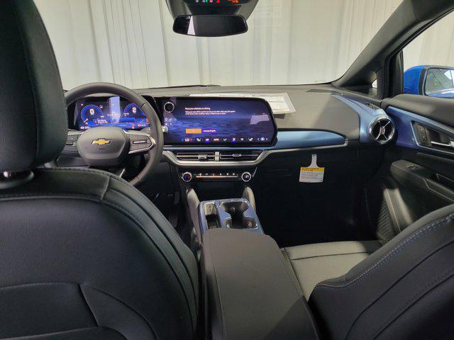 new 2025 Chevrolet Equinox EV car, priced at $36,789