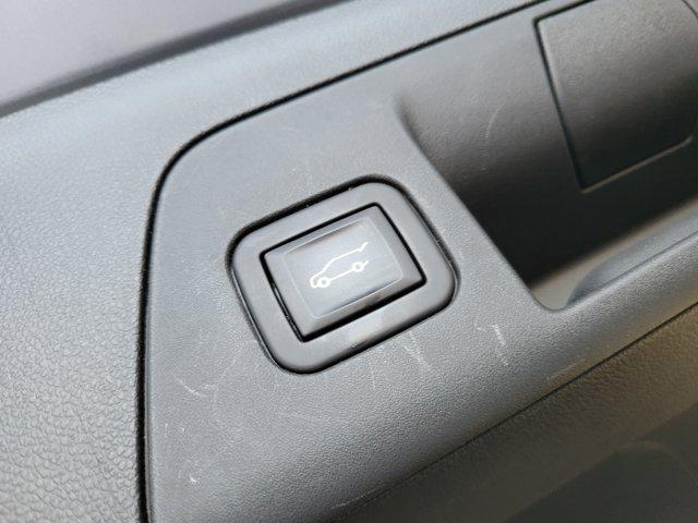 used 2022 Buick Envision car, priced at $22,685