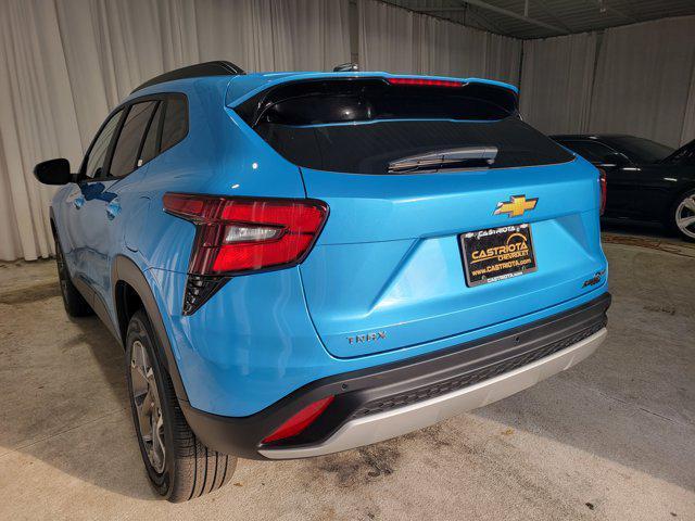 new 2025 Chevrolet Trax car, priced at $26,225