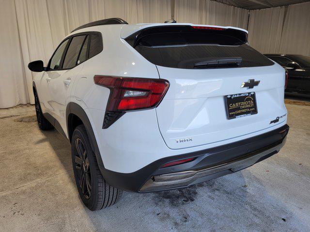 new 2025 Chevrolet Trax car, priced at $27,634