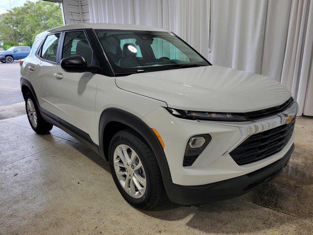 new 2026 Chevrolet TrailBlazer car, priced at $26,074