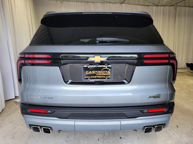 new 2025 Chevrolet Traverse car, priced at $41,658