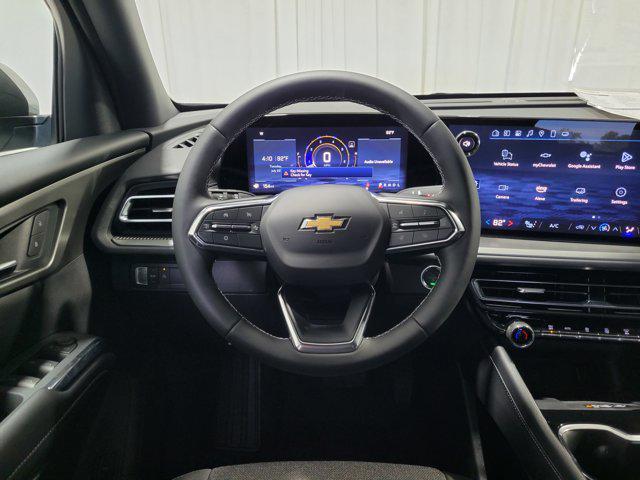 new 2025 Chevrolet Traverse car, priced at $41,658