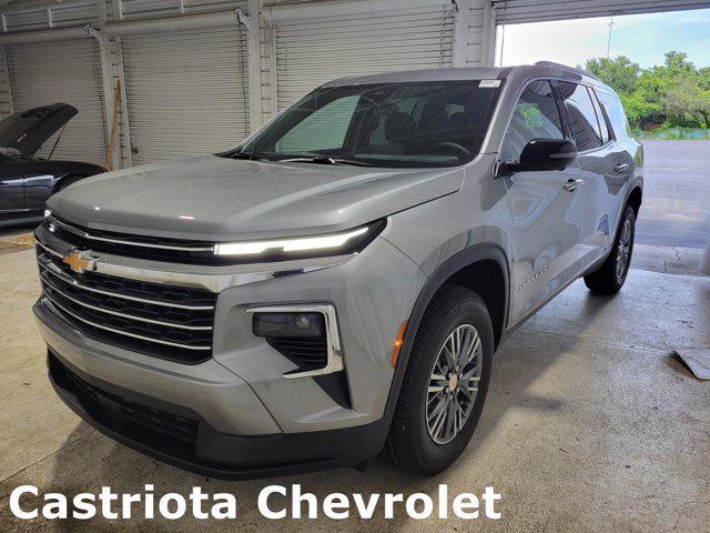 new 2025 Chevrolet Traverse car, priced at $41,658