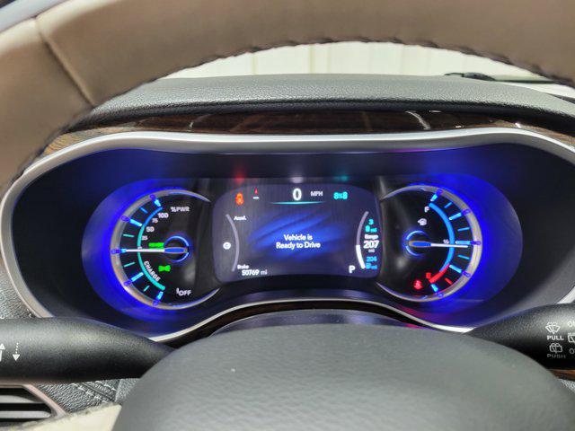 used 2021 Chrysler Pacifica Hybrid car, priced at $24,075