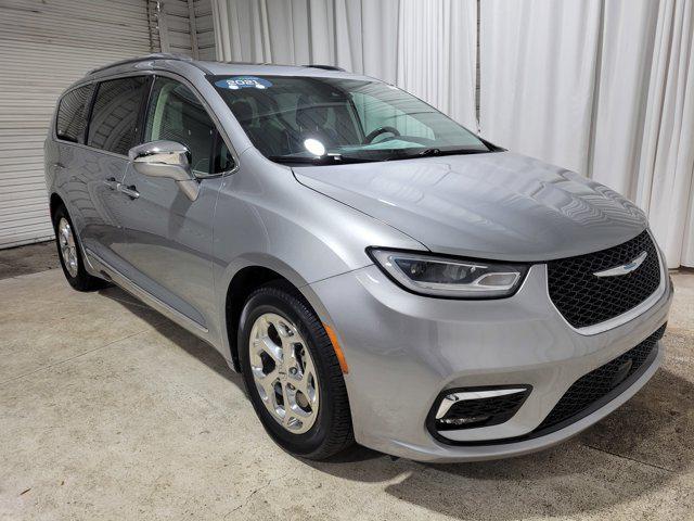 used 2021 Chrysler Pacifica Hybrid car, priced at $24,075