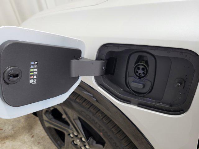 new 2025 Chevrolet Equinox EV car, priced at $41,403