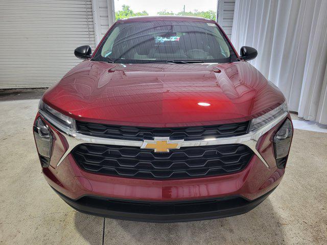 new 2025 Chevrolet Trax car, priced at $23,283