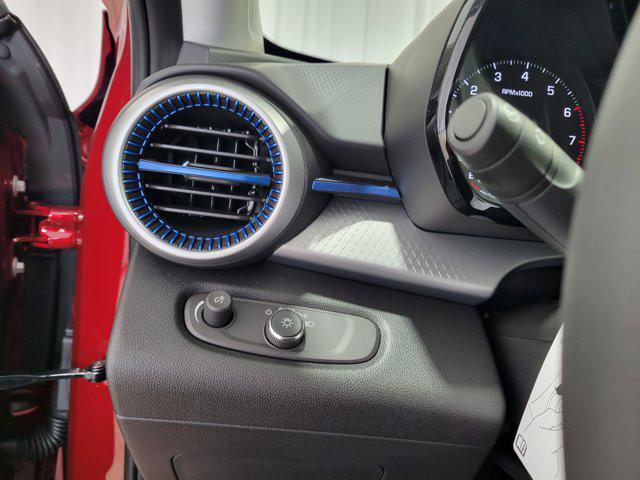 new 2025 Chevrolet Trax car, priced at $23,283