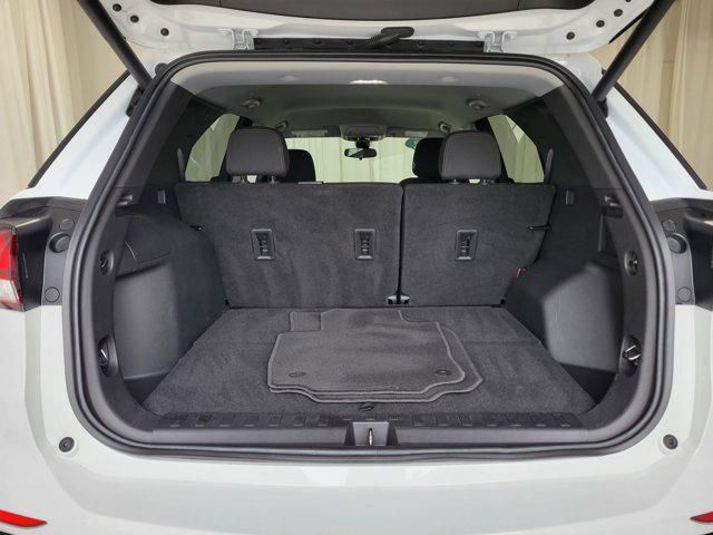 used 2022 Chevrolet Equinox car, priced at $20,541