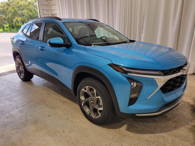 new 2025 Chevrolet Trax car, priced at $25,138