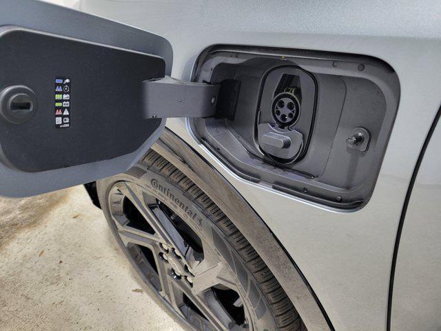 new 2025 Chevrolet Equinox EV car, priced at $40,158