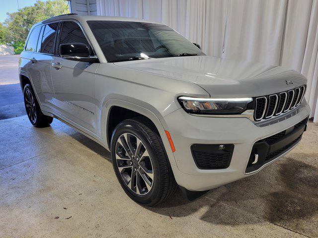 used 2023 Jeep Grand Cherokee car, priced at $38,114