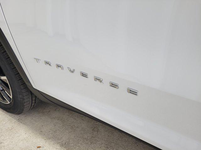 new 2025 Chevrolet Traverse car, priced at $45,233