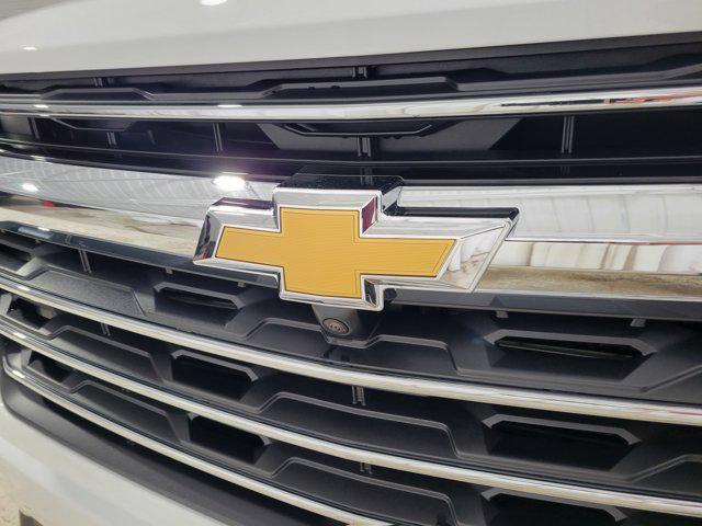 new 2025 Chevrolet Traverse car, priced at $45,233
