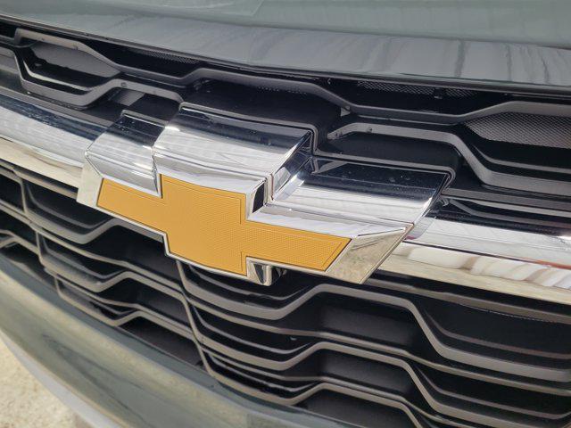 new 2025 Chevrolet Trax car, priced at $25,179