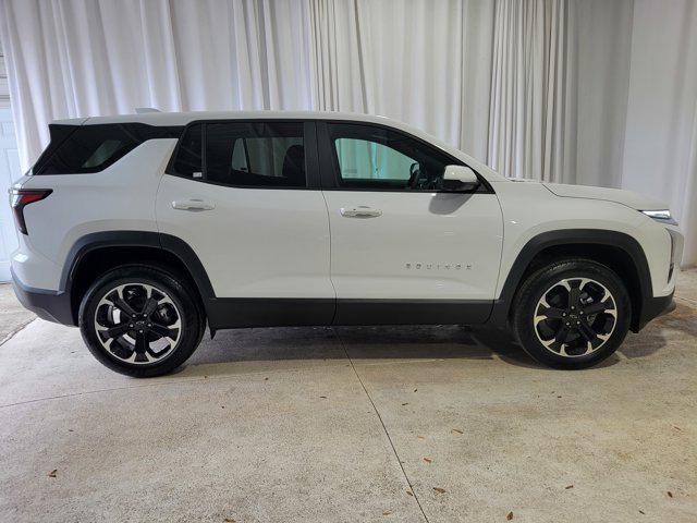 new 2026 Chevrolet Equinox car, priced at $33,009