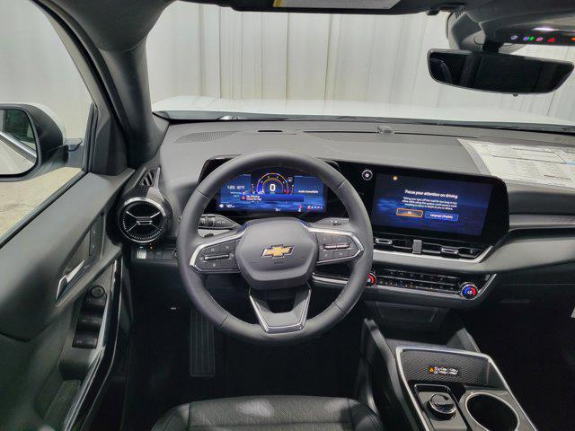 new 2026 Chevrolet Equinox car, priced at $33,009