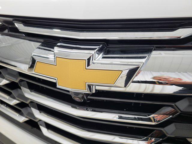 new 2026 Chevrolet Equinox car, priced at $33,009