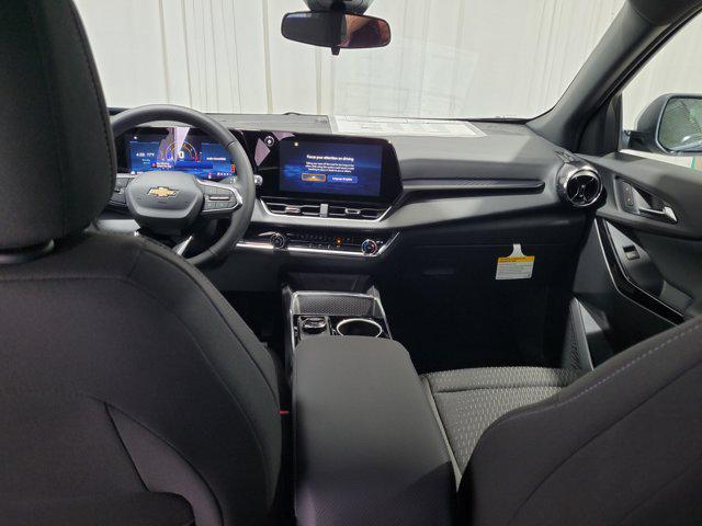 new 2026 Chevrolet Equinox car, priced at $30,689