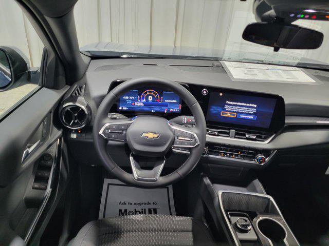 new 2026 Chevrolet Equinox car, priced at $30,689