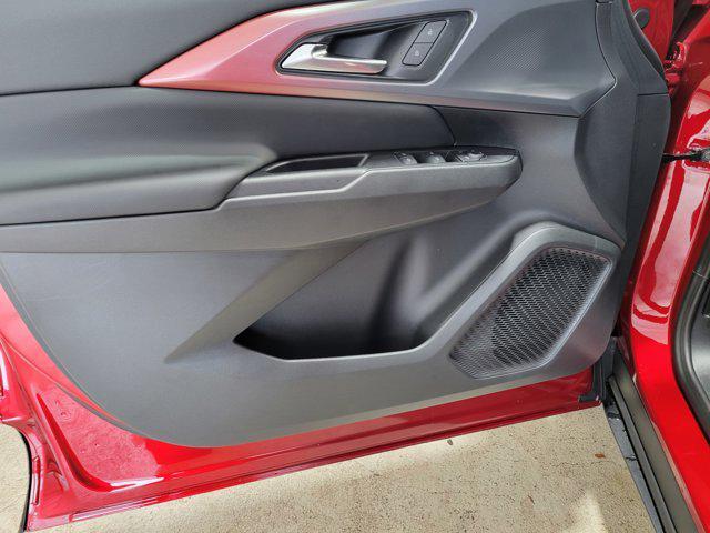 new 2025 Chevrolet Equinox EV car, priced at $40,034